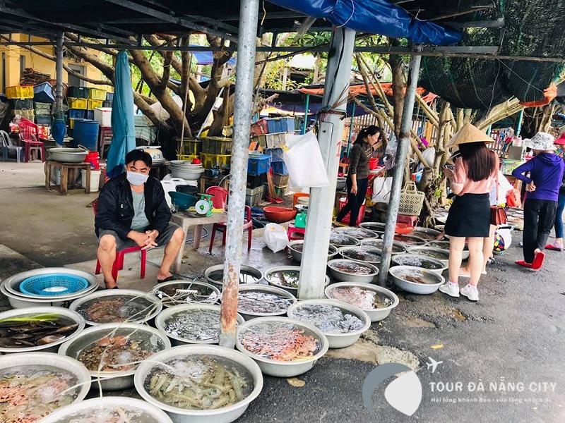 chợ hải sản Cù Lao Chàm