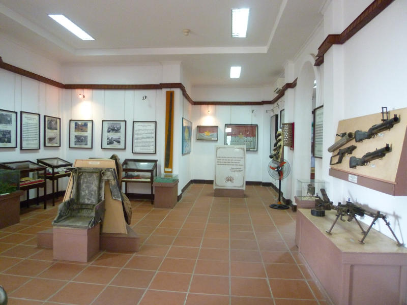 Phòng trưng bày truyền thống cách mạng