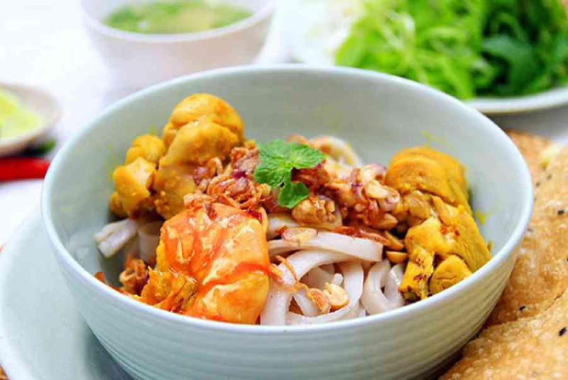 Mì quảng nằm trong top 12 món ăn của Việt Nam được công nhận giá trị ẩm thực Châu Á.