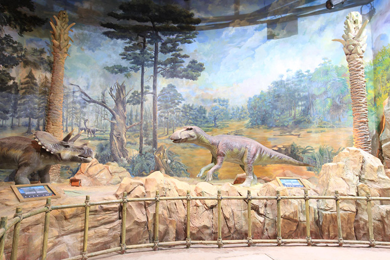 Khám phá công viên khủng long trong Fantasy